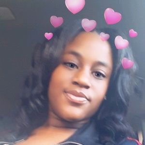 Meet your Posher, Juanita